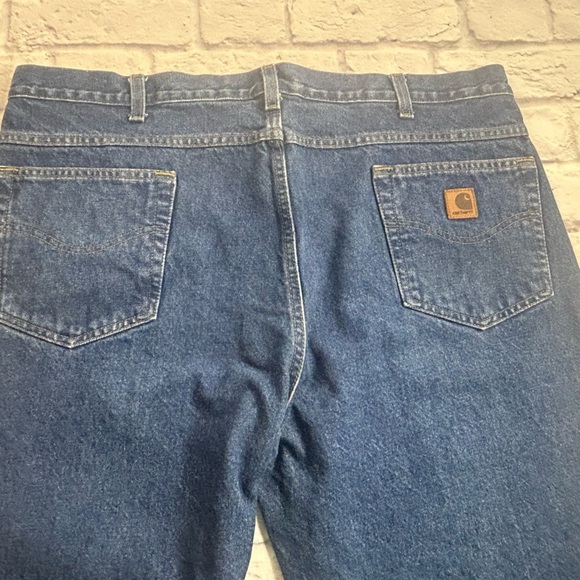 Carhartt Men's Relaxed Fit Blue Jeans. Size 42X30 - Picture 11 of 12